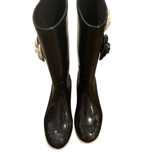 Rubber Camellia Rain Boots 38 Black - Picture 3 of 4